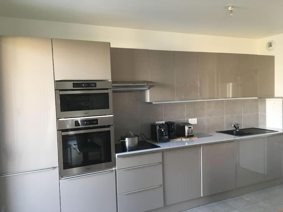 Appartement 87 M2 - 3 Chambres - 6 Personnes - Proche Paris - Parking Gratuit Asnières Buitenkant foto